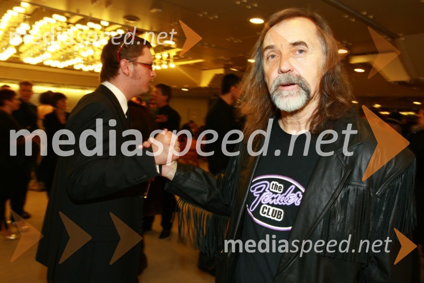Jurij Zrnec, TV voditelj in Dragan Bulič, glasbeni urednik Vala 202 in dobitnik Viktorja za življenjsko deloViktorji 2009, zaključna zabava