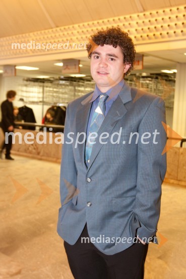Luka Bregar, Radio 1Viktorji 2009, rdeča preproga in dogajanje pred dvorano