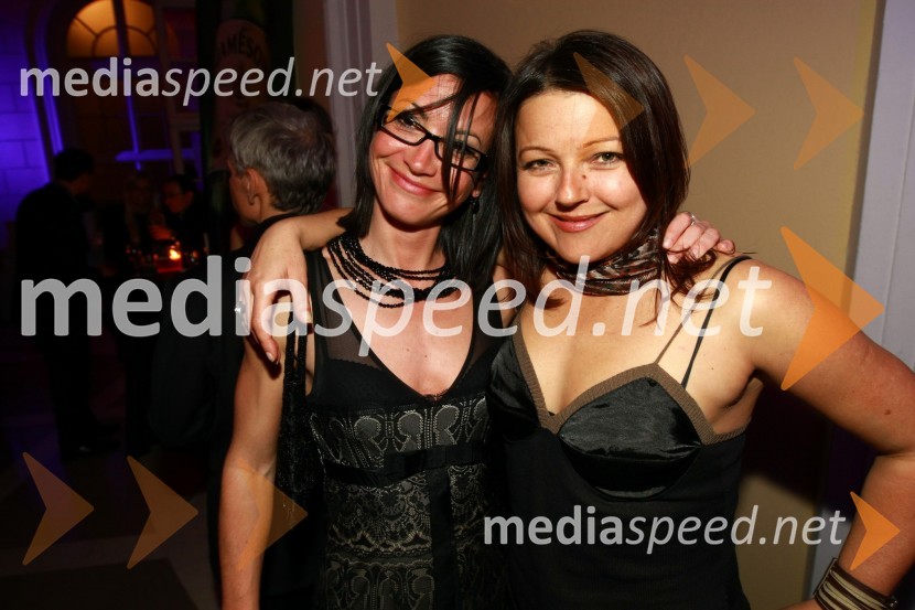 Simona Belle, služba za stike z javnostmi MGL in Anja Garbajs, Poslovni medijiViktorji 2009, zaključna zabava