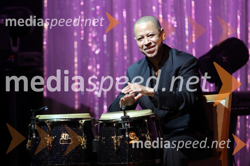 BobnarRoberto Blanco, koncert v Mondu