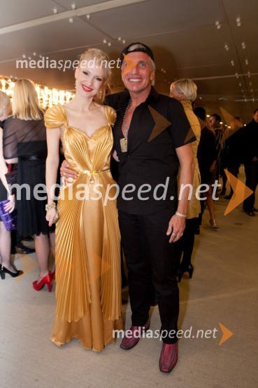 Maja Ferme, modna oblikovalka in Igor Jelen Iggy, lastnik plesnega studia IgenViktorji 2009, zaključna zabava