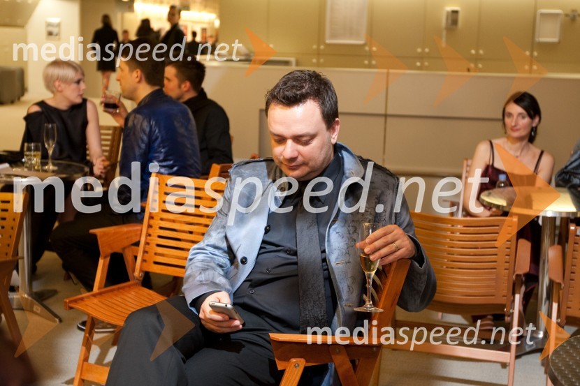 Sašo Papp, moderator na Radio Center
Viktorji 2009, zaključna zabava