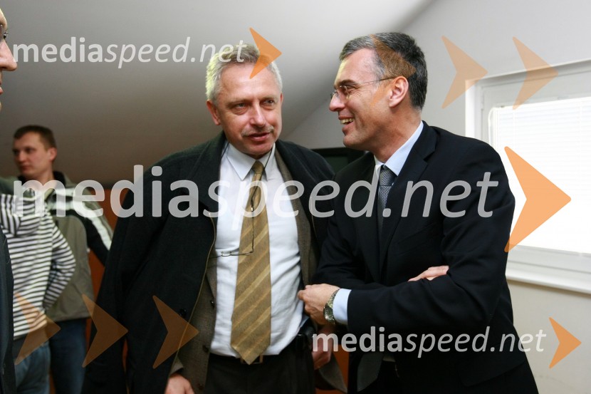 Dr. Branko Zadnik, predsednik upravnega odbora matične sekcije gradbenih inženirjev in Črtomir Remec, predsednik Inženirske zbornice Slovenije (IZS)23. mednarodni sejem gradbeništva in gradbenih materialov MEGRA 2010, slovesna otvoritev