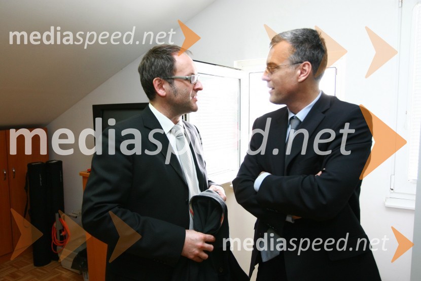 Tomaž Gaube, direktor in solastnik agencije Kraft & Werk in Črtomir Remec, predsednik Inženirske zbornice Slovenije (IZS)23. mednarodni sejem gradbeništva in gradbenih materialov MEGRA 2010, slovesna otvoritev