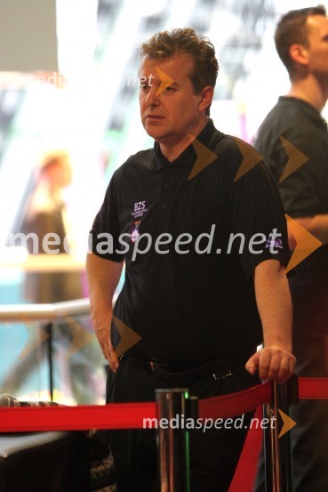 sodnik BZS Robert Adžič (BK Planet)Biljard, Državno prvenstvo Mednarodna osmica 2006