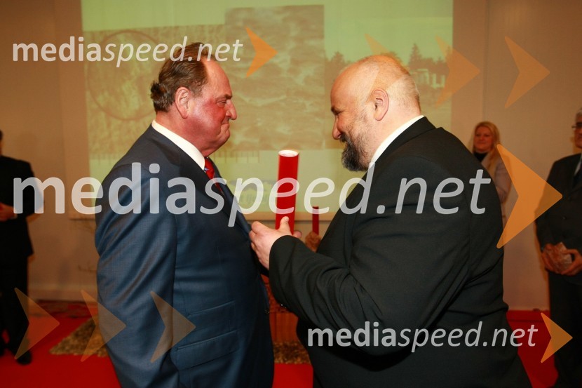 Ivan Zidar, predsednik uprave SCT in Igor Janežič, predsednik uprave Gradbeni inštitut ZRMK d.o.o.23. mednarodni sejem gradbeništva in gradbenih materialov MEGRA 2010, slovesna otvoritev