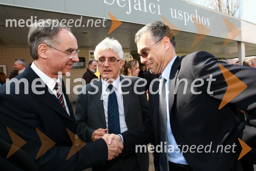 Janez Erjavec, direktor podjetja Pomurski sejem, dr. Roko Žarnić, minister za okolje in prostor ter Črtomir Remec, predsednik Inženirske zbornice Slovenije (IZS)23. mednarodni sejem gradbeništva in gradbenih materialov MEGRA 2010, slovesna otvoritev