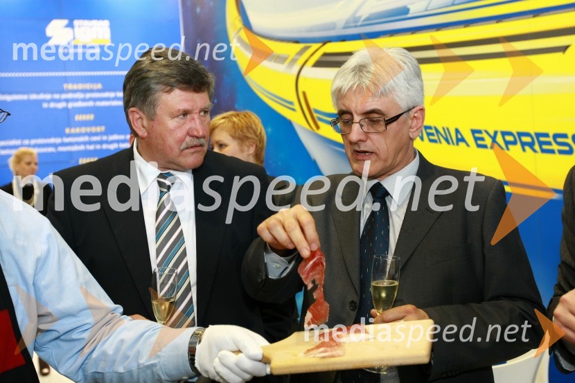 Dušan Črnigoj, generalni direktor podjetja Primorje d.d. ter dr. Roko Žarnić, minister za okolje in prostor23. mednarodni sejem gradbeništva in gradbenih materialov MEGRA 2010, slovesna otvoritev