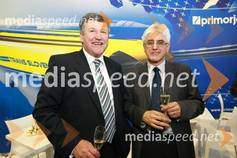 Dušan Črnigoj, generalni direktor podjetja Primorje d.d. ter dr. Roko Žarnić, minister za okolje in prostor23. mednarodni sejem gradbeništva in gradbenih materialov MEGRA 2010, slovesna otvoritev
