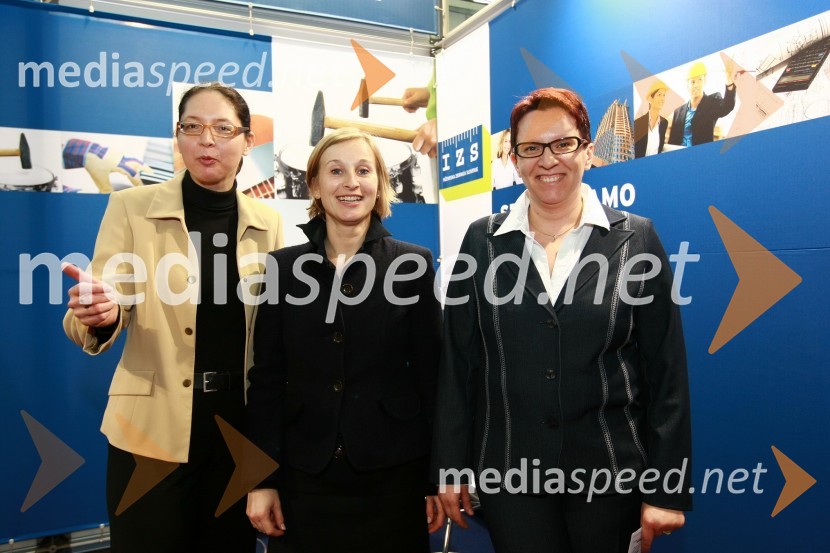 Mag. Barbara Škraba Flis, generalna sekretarka Inženirske zbornice Slovenije (IZS), Polona Okretič, Inženirska zbornica Slovenije (IZS) in Petra Kavčič, Inženirska zbornica Slovenije (IZS)23. mednarodni sejem gradbeništva in gradbenih materialov MEGRA 2010, slovesna otvoritev