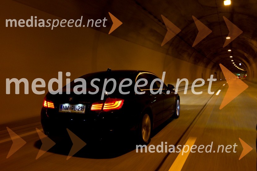 Novi BMW serije 5BMW SLO, predstavitev novega avtomobila BMW serije 5