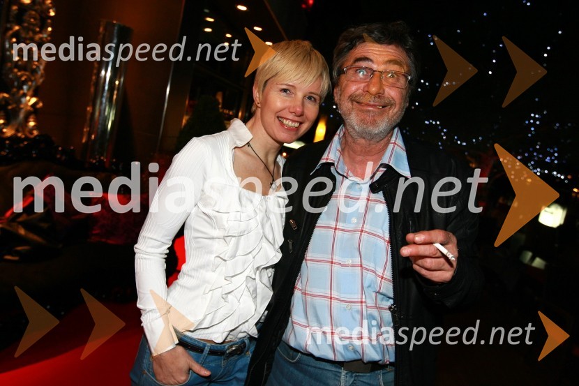Polonca Komar, vodja službe za odnose z javnostjo RTV Slovenija in Darko Koren, fotografSlovenski oglaševalski festival - SOF 2010, RT(V) Dobrega upanja ter RTV-jeva in Dnevnikova zabava