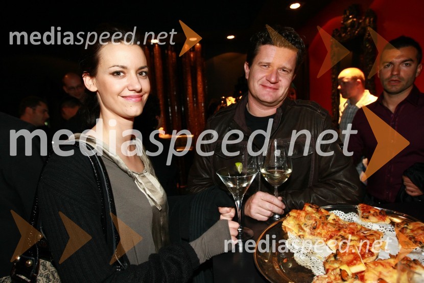 ... in Marko Kolbl, lastnik Radia Center in direktor podjetja EuroplakatSlovenski oglaševalski festival - SOF 2010, RT(V) Dobrega upanja ter RTV-jeva in Dnevnikova zabava
