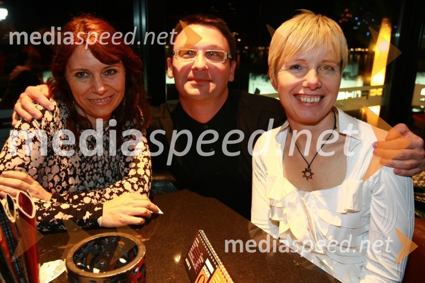 Mojca Jerman, Robert Zajšek, koordinator programa na Radiu Maribor in Polonca Komar, vodja službe za odnose z javnostjo RTV SlovenijaSlovenski oglaševalski festival - SOF 2010, RT(V) Dobrega upanja ter RTV-jeva in Dnevnikova zabava