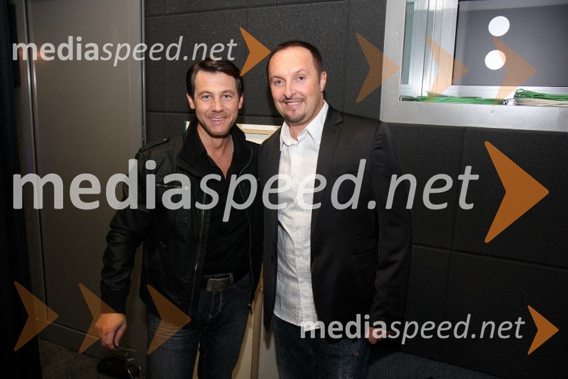 Marko Vozelj in Frenk Nova, pevcaRdeča preproga s Sebastianom, snemanje oddaje