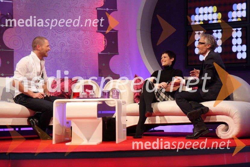 Sebastian, pevec in tv voditelj, Nuška Drašček, pevka in Franci Planinšek, lepotni kirurgRdeča preproga s Sebastianom, snemanje oddaje