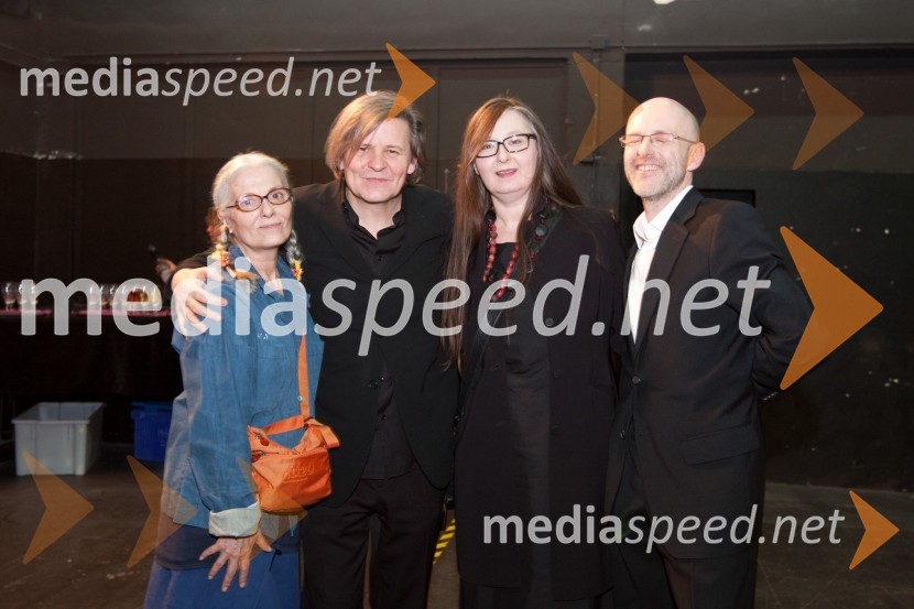 Bjanka Adžić Ursulov, kostumografinja, Janusz Kica, režiser, Mojca Kranjc, dramaturginja in Boštjan Tadel, avtor besedilaPonudba in povpraševanje, premiera komedije v SNG Drama