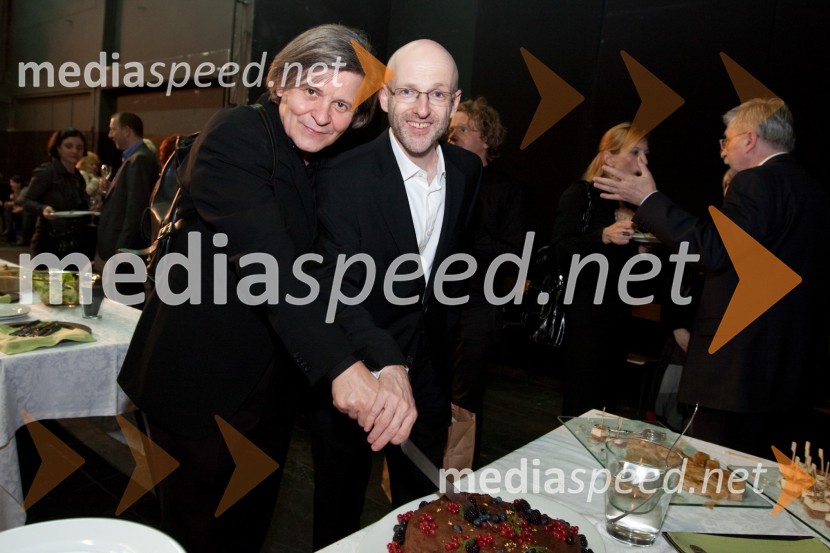 Janusz Kica, režiser in Boštjan Tadel, avtor besedilaPonudba in povpraševanje, premiera komedije v SNG Drama
