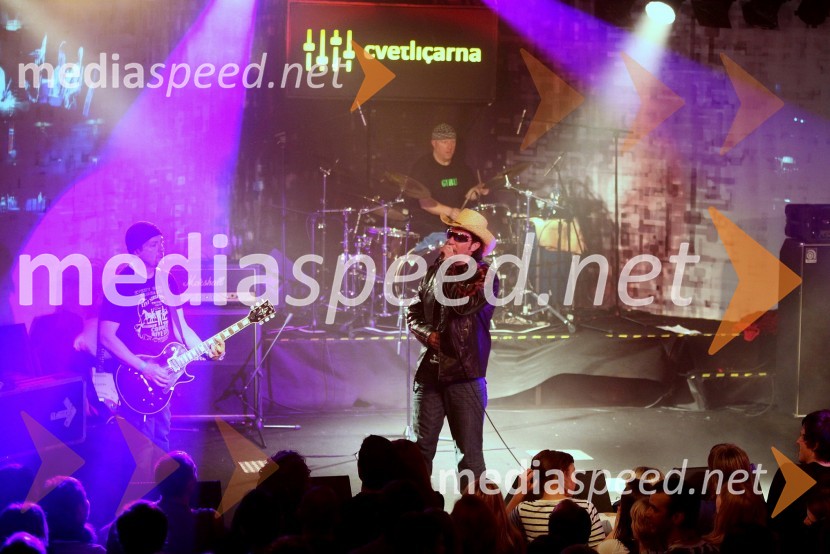 Alan in Stuart, člana skupine ElevationSkupina Elevation, the U2 Experience, koncert