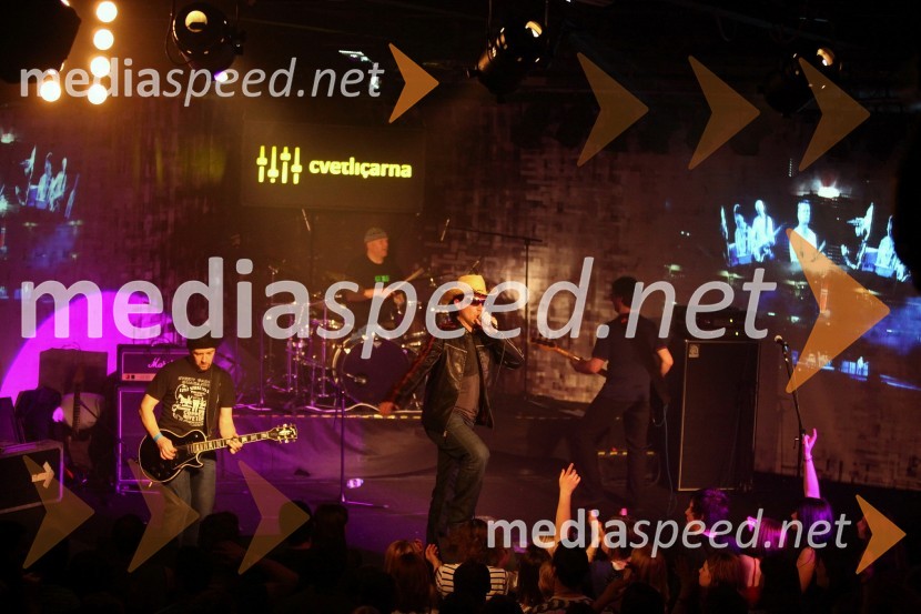 Skupina ElevationSkupina Elevation, the U2 Experience, koncert