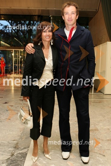 Iztok Čop, veslač z ženo PetroAdam in Eva z napako