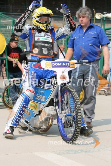 Matej Žagar in njegov mehanik   
 
SPEEDWAY GRAND PRIX, VN Evrope 2006, trening