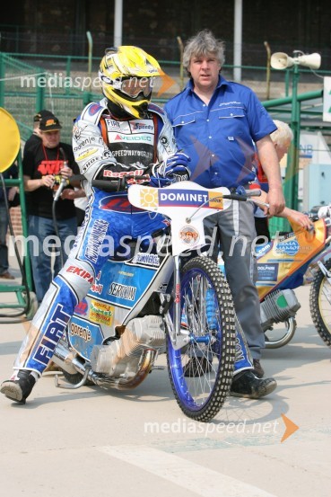 Matej Žagar in njegov mehanikSPEEDWAY GRAND PRIX, VN Evrope 2006, trening