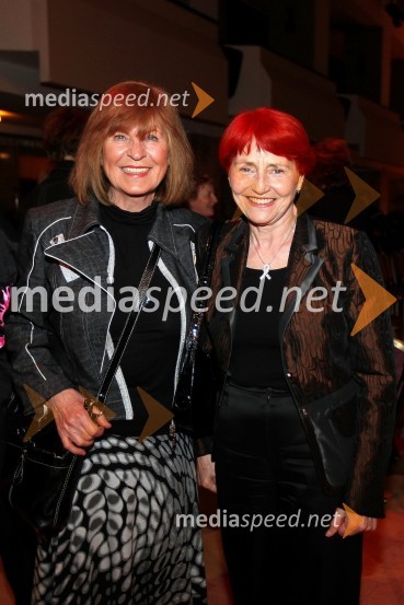 Jožica Reflak in Mojca Senčar, Slovenka leta 2005 ter predsednica Slovenskega združenja za boj proti raku dojkMojca Beseničar, predstavitev nove kolekcije