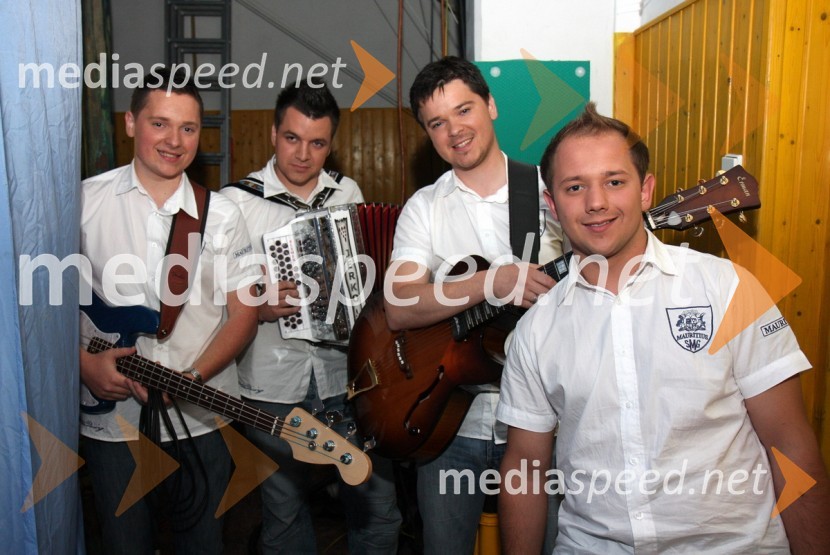 Ansambel Novi spomini16. Festival Slovenska polka in valček, nastopajoči