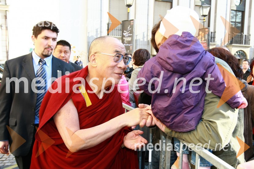 Njegova svetost, XIV. DalajlamaNjegova svetost, XIV. Dalajlama, predavanje za povabljene goste Sočutje - umetnost sreče