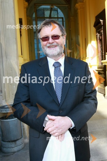 Prof. dr. Ivan Rozman, rektor Univerze v MariboruNjegova svetost, XIV. Dalajlama, predavanje za povabljene goste Sočutje - umetnost sreče