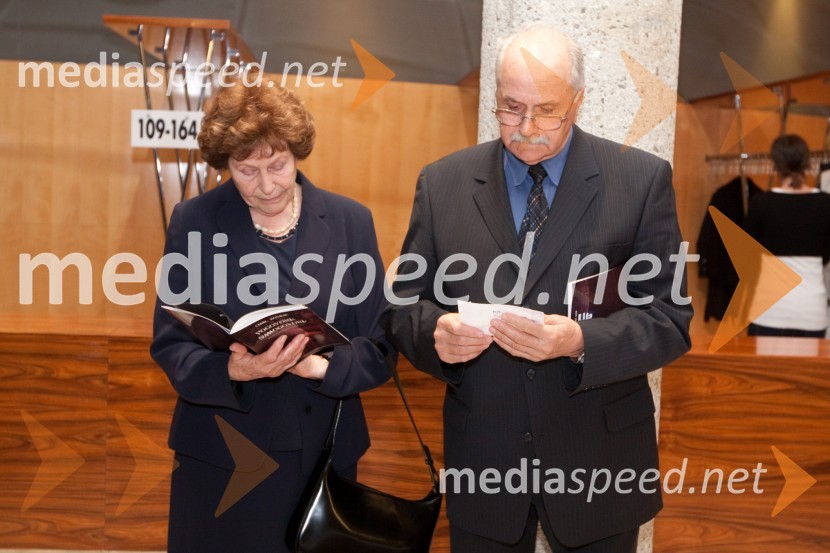 Ivan Birsa s soprogo BožoPogovori, samogovori premiera v SNG Nova Gorica