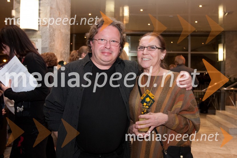 Jaša Jamnik, igralec, režiser in Mira Lampe Vujičić, igralka  	Pogovori, samogovori premiera v SNG Nova Gorica