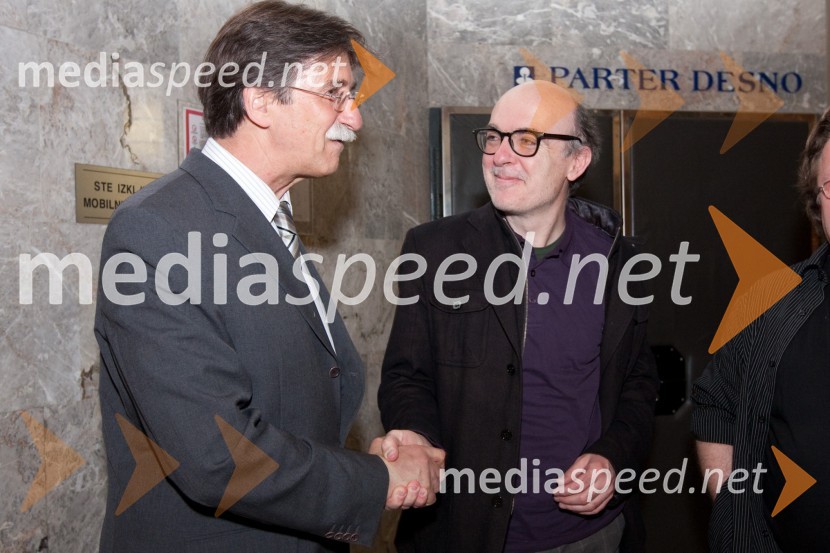 Jožko Čuk, direktor Slovenskega narodnega gledališča (SNG) Nova Gorica in Gregor Strniša, avtor glasbePogovori, samogovori premiera v SNG Nova Gorica