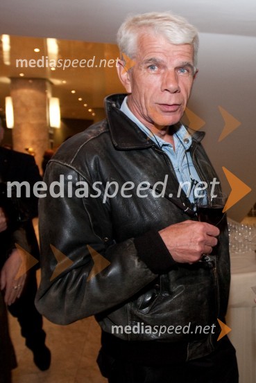 	Ivo Barišič, igralecPogovori, samogovori premiera v SNG Nova Gorica