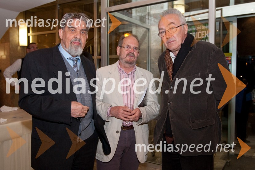 Ciril Zlobec, literat,  Marko Kravos, pisatelj in Aleš Berger, pisatelj, prevajalec, kritikPogovori, samogovori premiera v SNG Nova Gorica