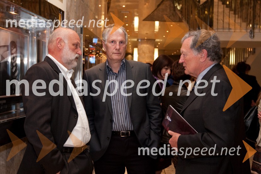 Boris Školaris, arhitekt, Bojan Brezavšček, zobozdravnik in Tomaž Vuga, arhitektPogovori, samogovori premiera v SNG Nova Gorica