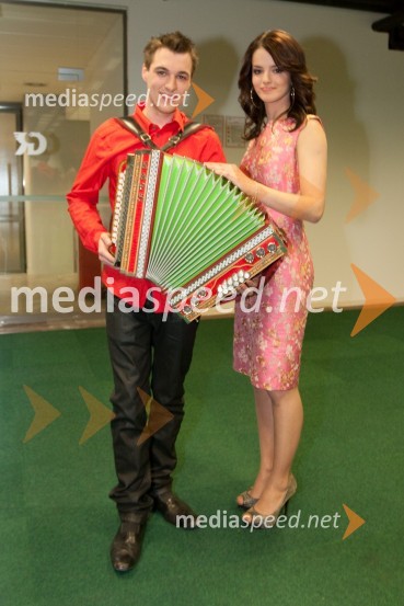 Rok Žlindra in Barbara Ogrinc, člana Ansambla Roka Žlindre16. Festival Slovenska polka in valček