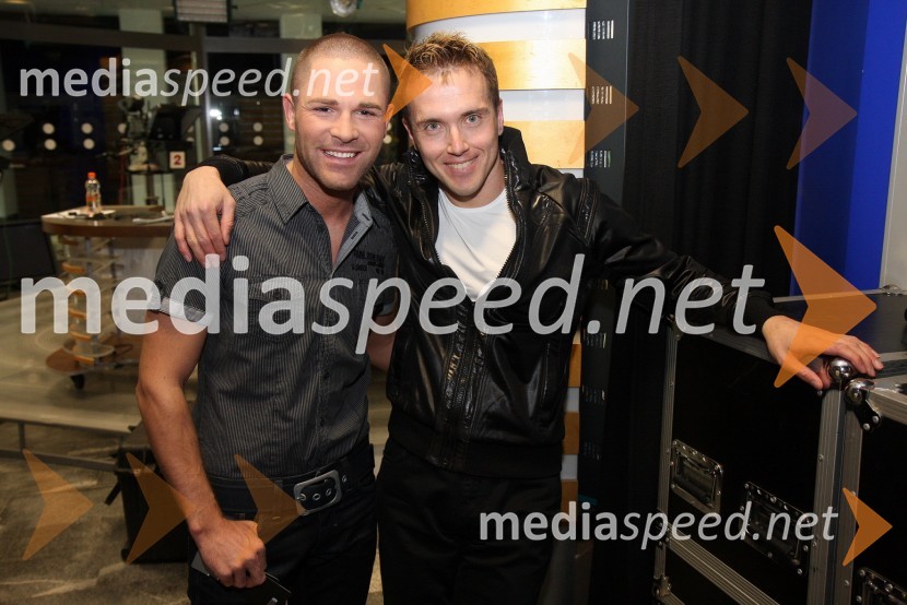 Sebastian, pevec in tv voditelj ter Miha Alujevič, igralec in pevecRdeča preproga s Sebastianom, snemanje oddaje