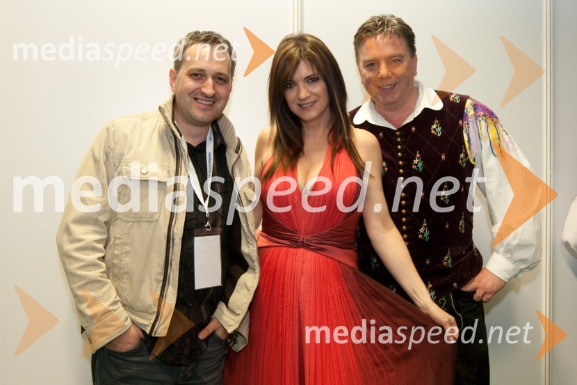 Boštjan Grabnar, glasbeni producent, Irena Vrčkovnik, pevka in Ivan Hudnik, pevec16. Festival Slovenska polka in valček