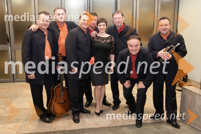 Ansambel Štajerskih sedem in Nuška Drašček, pevka16. Festival Slovenska polka in valček