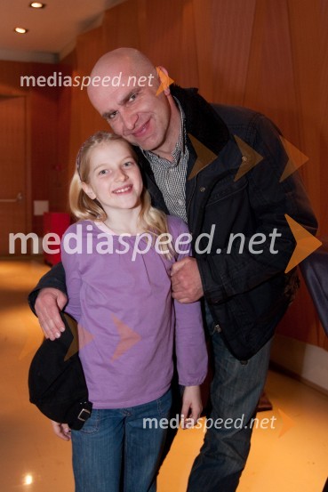 Aleksander Šmuc, režiser prireditve in hči Teja16. Festival Slovenska polka in valček