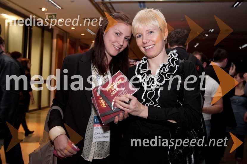 Karmen Žirovnik in Polonca Komar, PR RTV SLO16. Festival Slovenska polka in valček