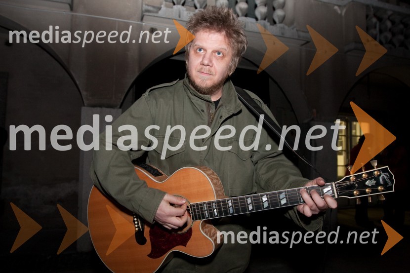 Tomislav Jovanovič - Tokac, pevec in kitarist skupine Dan DKoncert ob 20 letnici Lionizma v Sloveniji