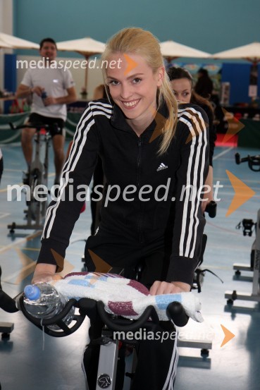 Nina Kohne, manekenkaŠtajerska goni, dobrodelni spinning maraton