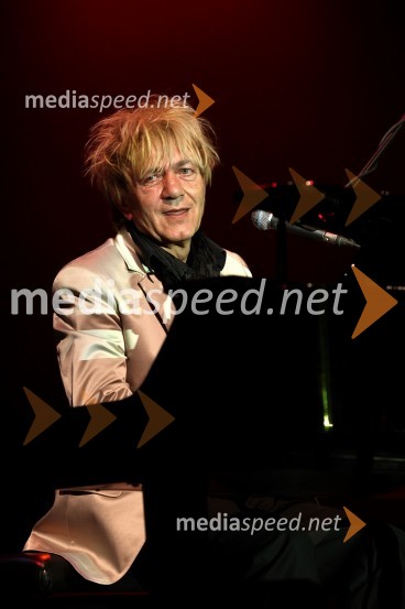 Dani Gančev, klaviaturist skupine HazardSkupina Hazard, koncert