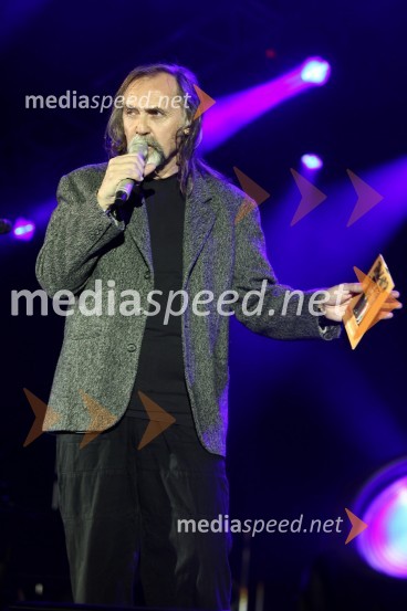 Dragan Bulič, glasbeni urednik na Valu 202Skupina Hazard, koncert