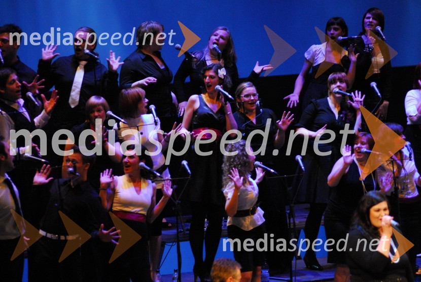 Perpetuum Jazzile, pevski zborKoraki za korakce, dobrodelni koncert