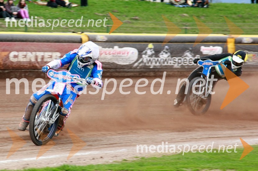 Matija Duh (AMD Krško) in Nejc Malešič (AMTK Ljubljana)Speedway, DP mladincev Slovenije, Hrvaške in Madžarske 2010, 1. dirka