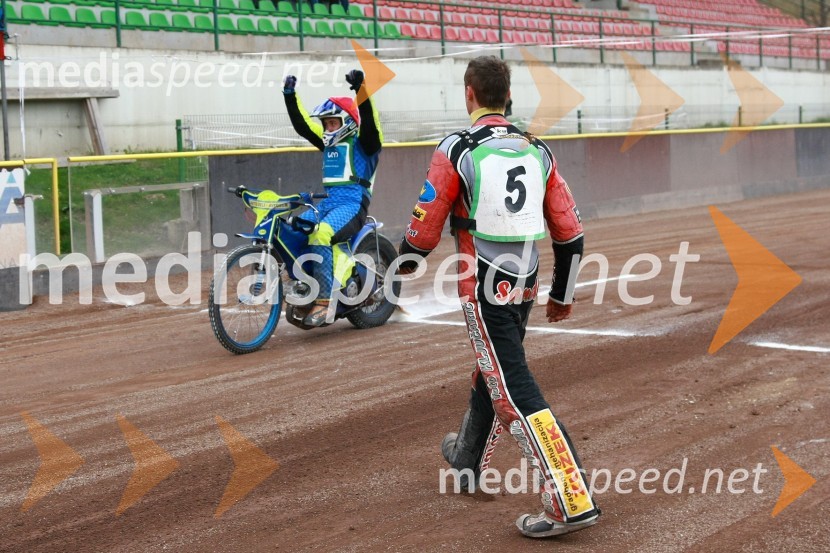 Aljoša Remih (AMD Krško) in Aleksander Čonda (AMD Krško)Speedway, DP mladincev Slovenije, Hrvaške in Madžarske 2010, 1. dirka